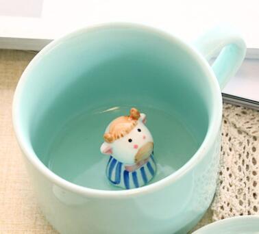 Animal figurine tea or coffee cup
