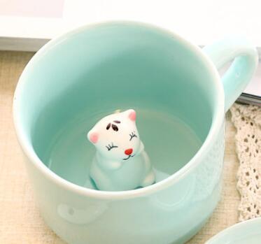 Animal figurine tea or coffee cup